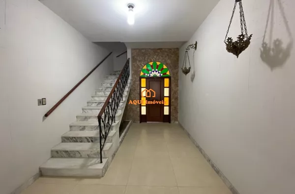 Sobrado para aluguel, 3 quarto(s),  Centro, Pelotas