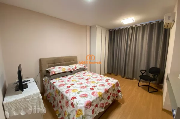 Sobrado para venda, 2 quarto(s),  Laranjal, Pelotas