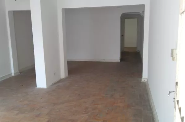 Casa 200m² - 04 Dormitórios - Bairro Mirandópolis