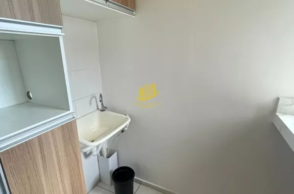 Apartamento em condomínio 2 quartos, Curicica/RJ