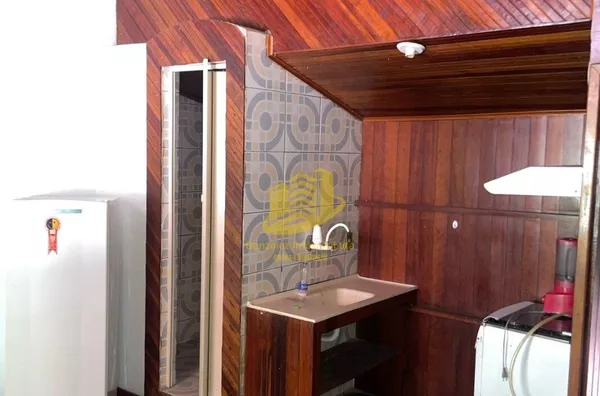 Rua Fagundes Varella, chalé de madeira,  Centro, Mangaratiba