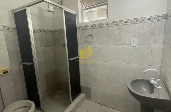 Rua 15 De Novembro, apto 03, Centro de Mangaratiba/RJ