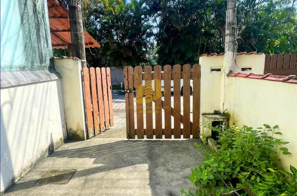 Rua Zenith Eloy da Silva Passos N° 130 CASA 02