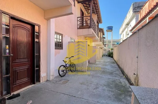 Rua Luiz Januzzi  casa 1, Praia do Saco, Mangaratiba/RJ