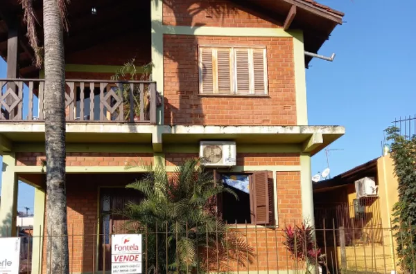 Sobrado em um dos Bairros, mais bem localizado de Nova Hartz/RS. Área total 200,00m², área construída 172,00m²..