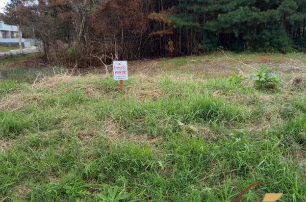 Terreno em área nobre, Araricá/ RS, com área total de 300,60m²