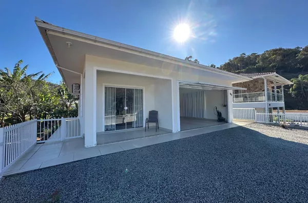 Casa para venda em São Pedro De Alcântara/SC