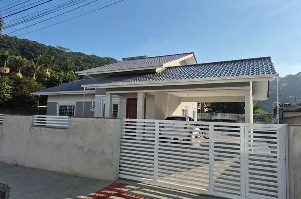 Casa para venda em Forquilhinhas - São José/SC