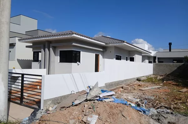 Casa geminada para , 2 quarto(s),  Forquilhas, São José