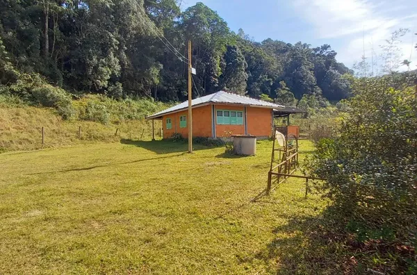 Sítio para , 2 quarto(s),  Invernada, São Pedro De Alcântara