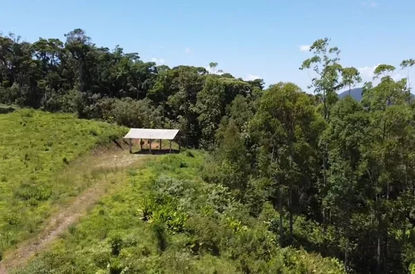 Sítio para ,  Barro Branco, São Pedro De Alcântara