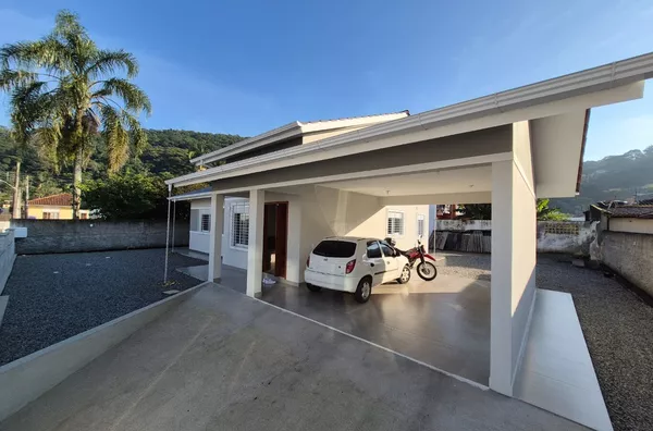 Casa para venda em Forquilhinhas - São José/SC