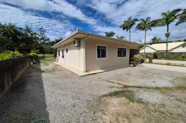 Casa para venda no Centro de São Pedro De Alcântara/SC