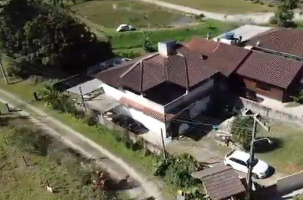 Casa para venda, 3 quarto(s),  Vila Junckes, São Pedro De Alcântara