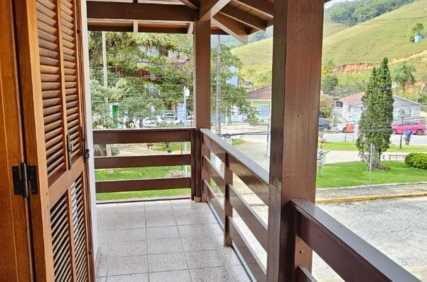Casa para aluguel no centro de São Pedro De Alcântara/SC