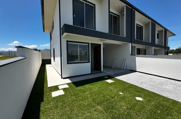 Lindos Sobrados de 2 e 3 dormitórios, Nova São José, São José