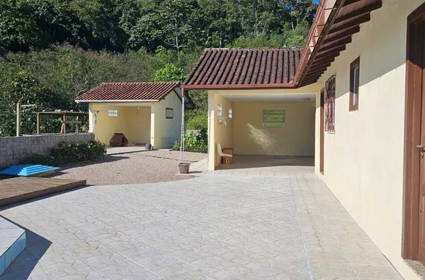 Casa para venda em São Pedro De Alcântara/SC