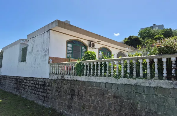 Casa para venda na Praia Comprida, São José