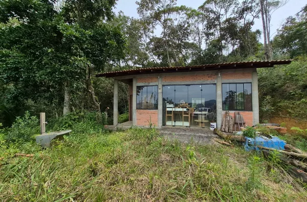 Sítio em São Pedro De Alcântara