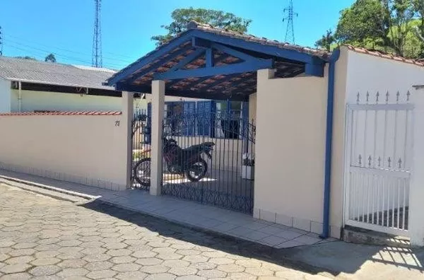 Casa para venda no centro de São Pedro De Alcântara/SC