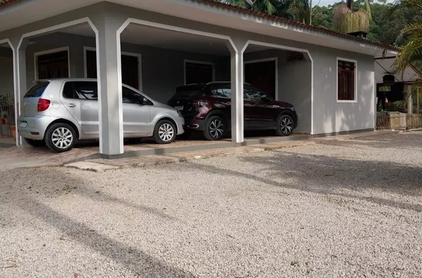 Casa para venda no bairro Colônia Santana, São José/SC