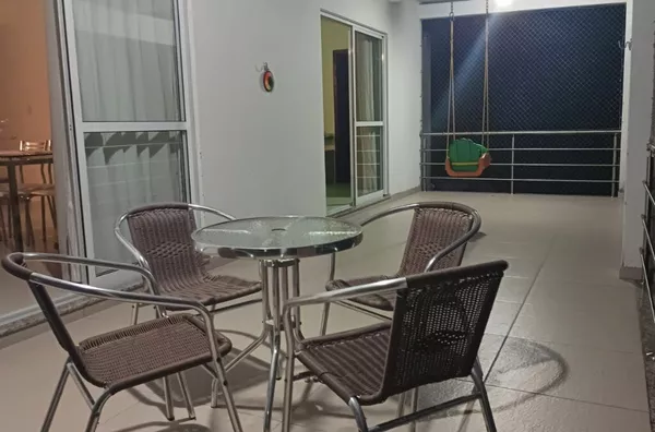 Excelente casa de alvenaria no Centro de São Pedro de Alcântara