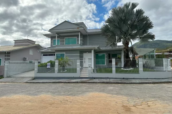 Casa para venda no centro de Santo Amaro Da Imperatriz/SC