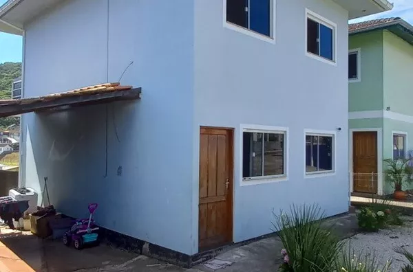 Casa para venda em São Pedro De Alcântara/SC