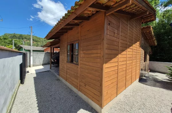 Casa para aluguel,  Vira Copos, São Pedro De Alcântara