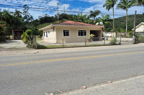 Casa para venda no Centro de São Pedro De Alcântara/SC