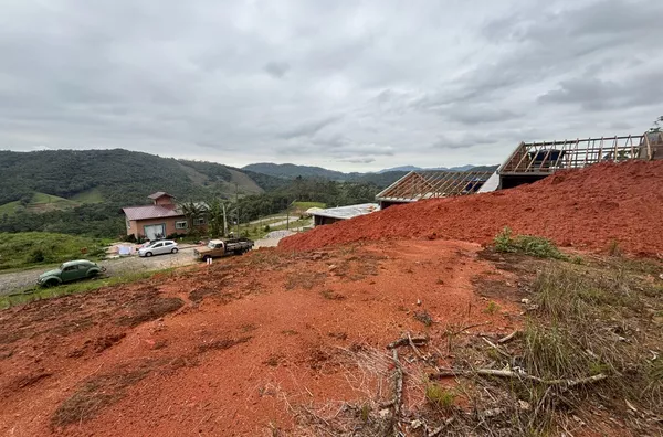 TERRENO URBANO À VENDA – PARQUE RESIDENCIAL SÃO PEDRO