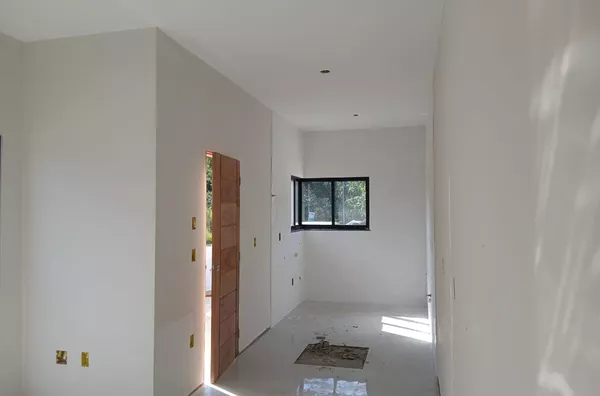 Casa geminada para , 2 quarto(s),  Forquilhas, São José