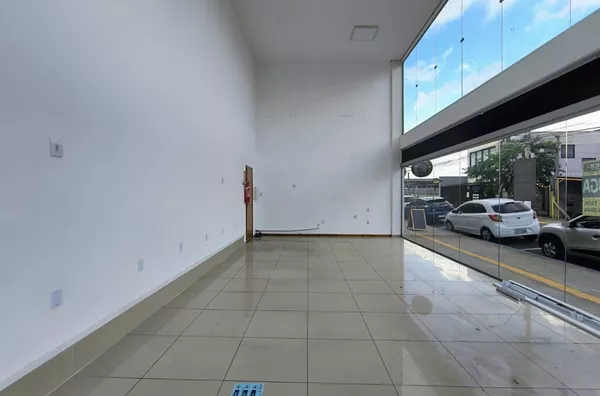 Sala comercial em localização privilegiada, centro de Gravatai