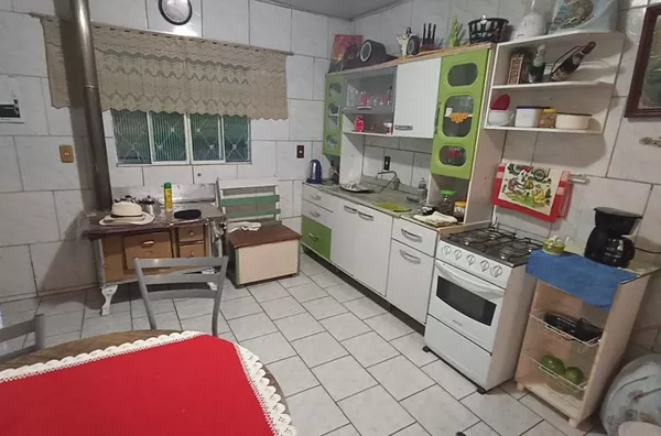 Casa para venda, 2 quartos,sala,cozinha e banheiro