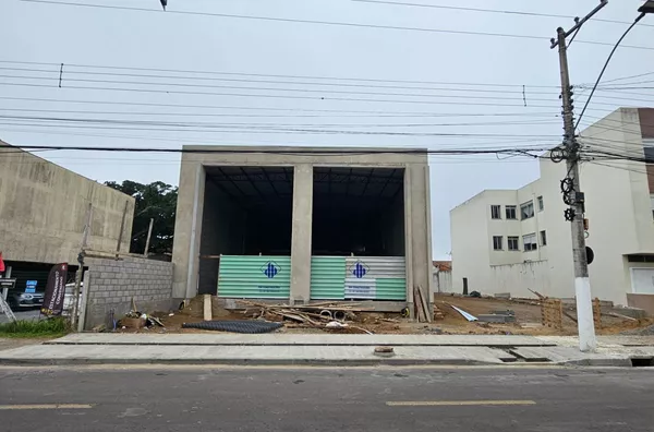 Loja comercial Disponível, ao lado do OPEN MALL