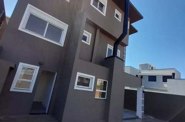 Belíssima casa para venda,  -  - Bairro, Gravatai