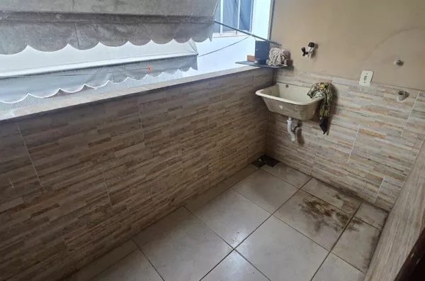 Casa para aluguel, 1 quarto(s),  Trindade, São Gonçalo