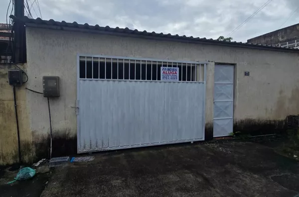 Casa para aluguel, 2 quarto(s),  Trindade, São Gonçalo