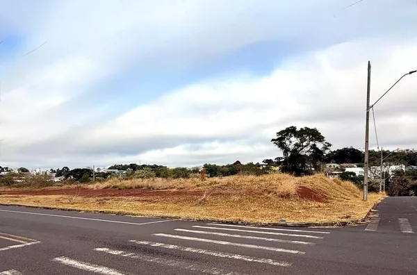 Terreno de esquina para venda,  Comercial ou Residencial, em Pato Branco-Pr