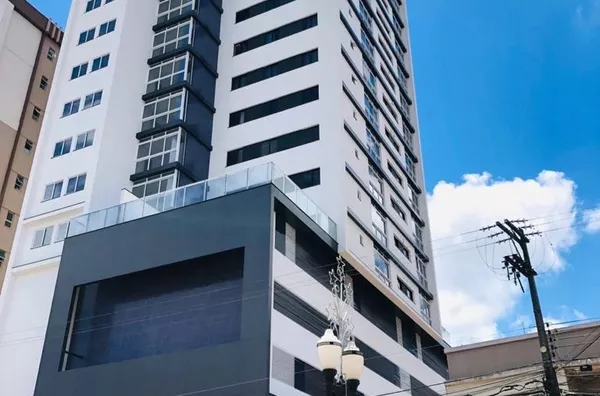Apartamento Novo, com 01 suíte + 02 dormitórios no centro de Pato Branco-Paraná