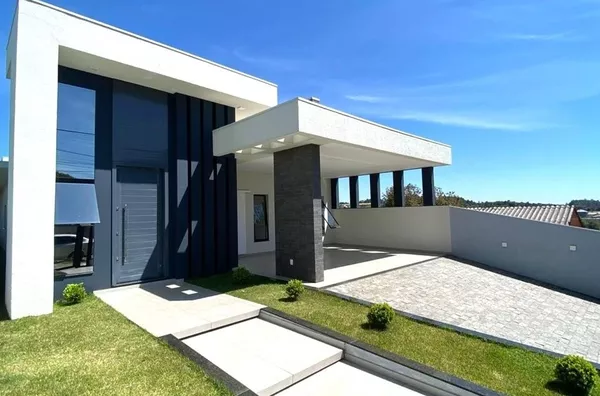 Casa para venda, com 01 suíte + 02 demi-suítes, localizada no Bairro Fraron de Pato Branco-PR