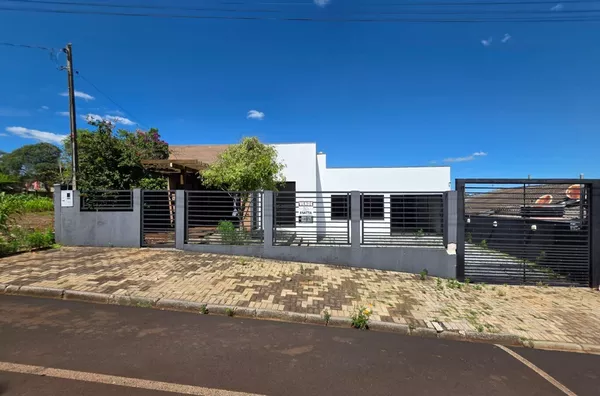 Casa para venda, no Paulo Afonso em Pato Branco