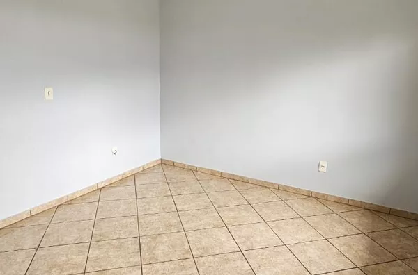 Sobrado para aluguel, 2 quarto(s),  Sambugaro, Pato Branco