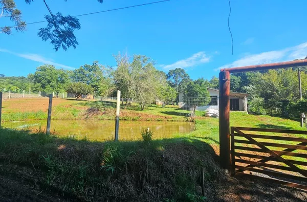 Chácara para venda 1 km do Parque do Som em Pato Branco