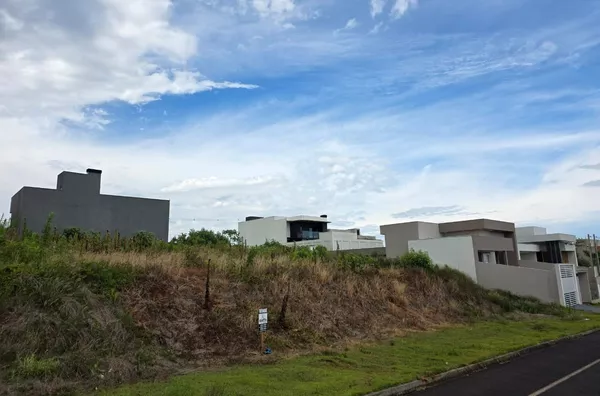 Terreno para venda no bairro Fraron em Pato Branco 