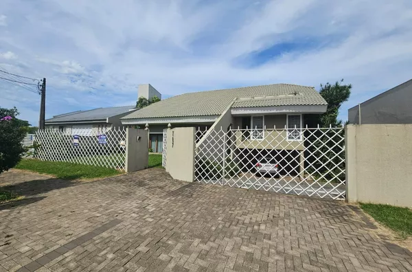 Casa de alto padrão para venda no bairro Brasília em Pato Branco