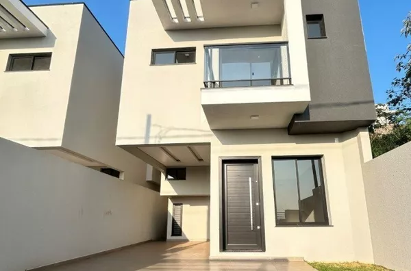 Sobrado para venda no Bairro Fraron em Pato Branco