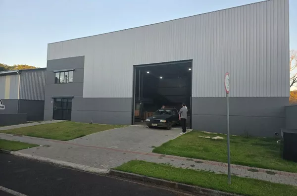 Barracão para aluguel no bairro Fraron em Pato Branco