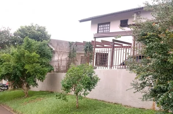 Casa para venda na rua Itabira - cadorin, Pato Branco