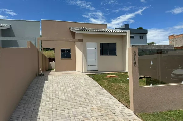 Casa para venda,  no bairro Fraron em Pato Branco